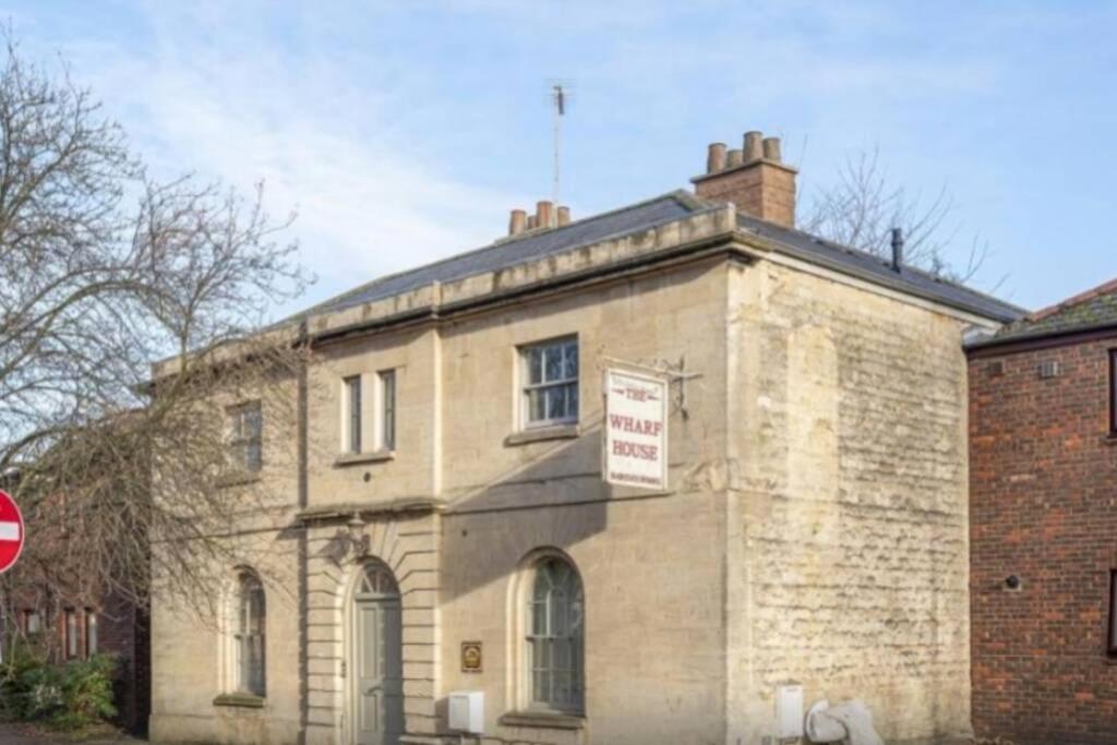 Unique And Quirky Central Apartment With Parking Oxford Exterior photo